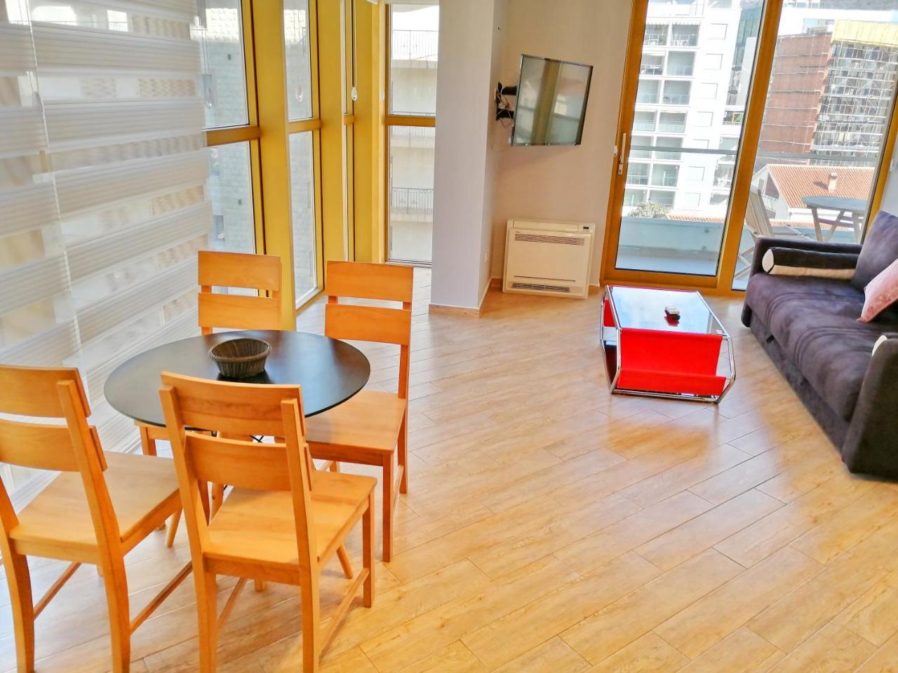 Sea Breeze Lux Apartments Budva Exterior foto